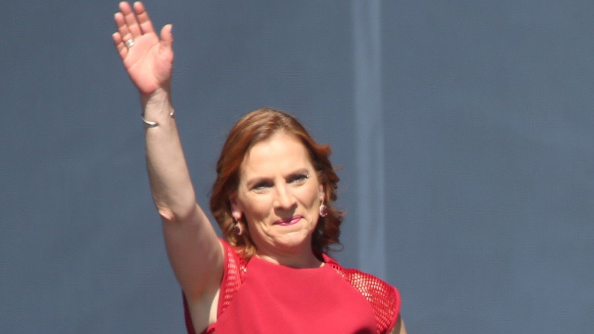 Beatriz-Gutierrez-Muller-disculpas-tuit.jpg