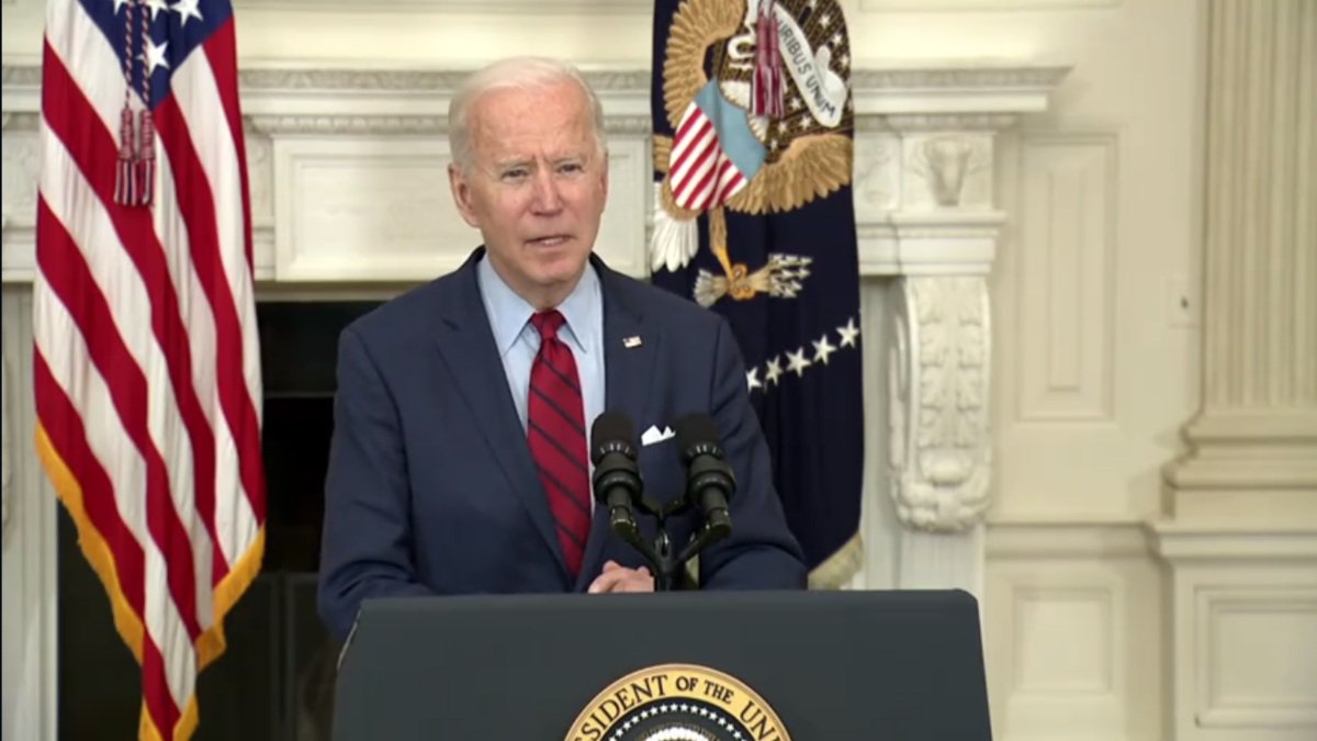 Biden regular armas EU.jpg