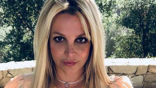 Britney Spears firma contrato millonario para contar su vida en un libro.jpg