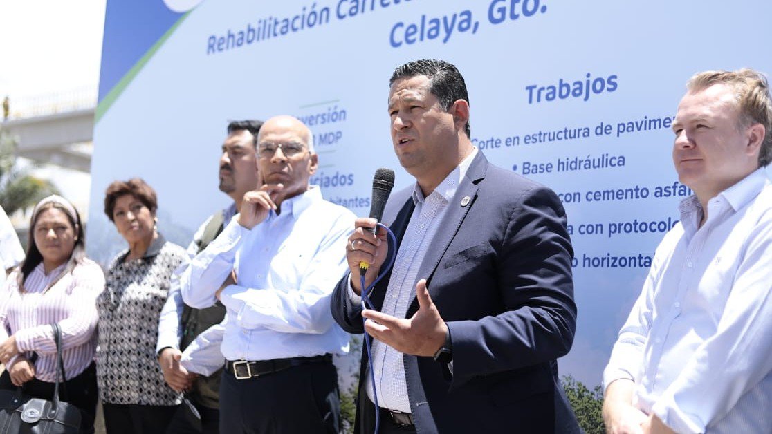 CELAYAOK.jpg