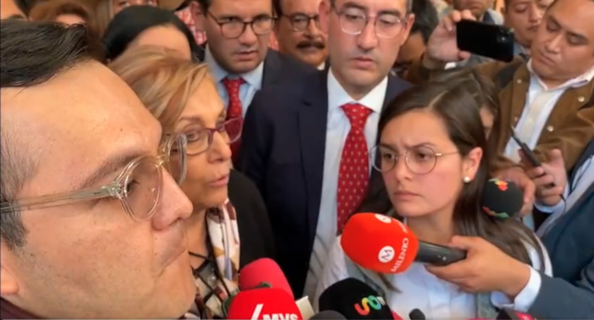 Representantes de Ebrard denuncian “incidencias” en proceso