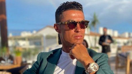 Cristiano Ronaldo nuevo equipo.jpg