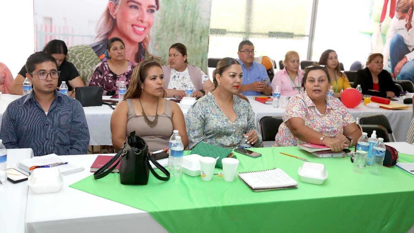 DIF de SLP refuerza aplicación de programas alimentarios.jpg
