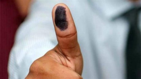 Dedo voto pint.jpg