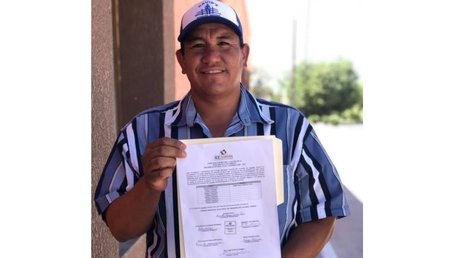 Edgar Palomino candsin reg son.jpg