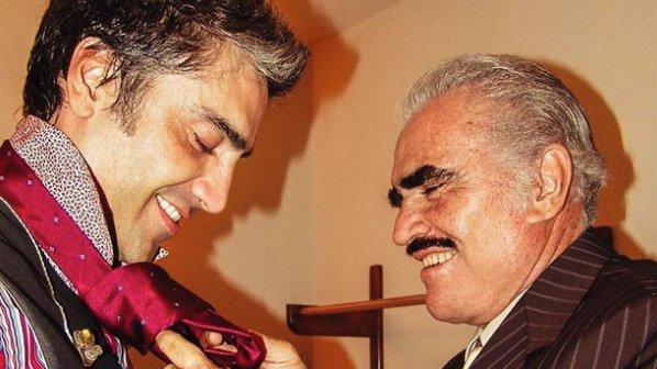 “El Potrillo” revela emotiva anécdota en memoria de su padre.jpg