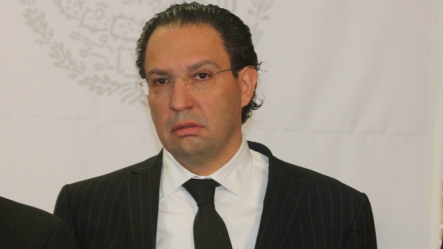 Emilio Zebadúa.jpg