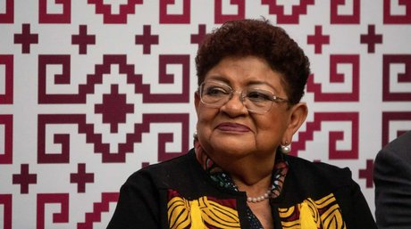 Detienen ratificación de Ernestina Godoy