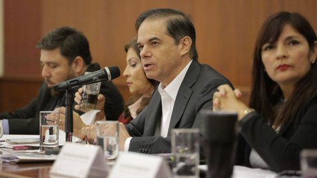 Finanzas-públicas-con-cero-endeudamiento-a-largo-plazo,-reporta-Carlos-Ortega.jpg