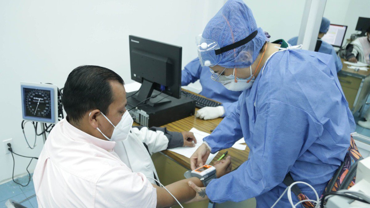 Fortalece IMSS atención a pacientes que acuden a los MARSS.jpg