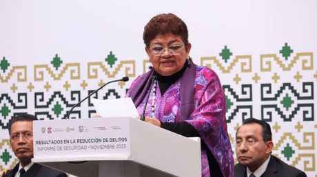 Oposición le dice no a ratificación de Ernestina Godoy