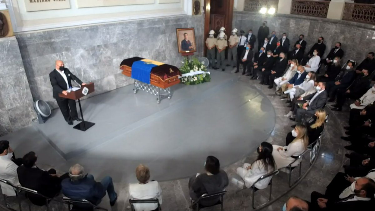 Homenaje Aristóteles Alfaro.jpg