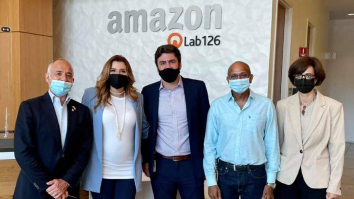 IMPULSAN AMAZON Y EL GOBIERNO DEL ESTADO CAPACITACIÓN EN TECNOLOGÍA.jpg