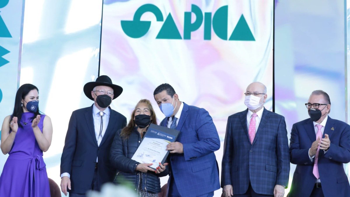 Inauguran 86ª edición de SAPICA.jpg