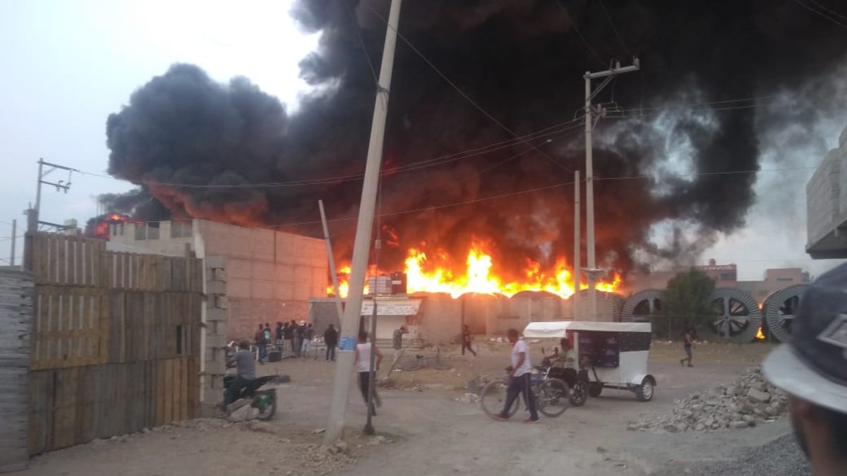 Incendio tezoyuca bodcables.jpg