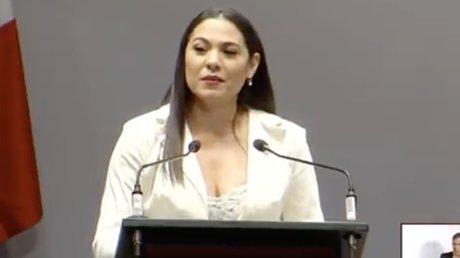 Indira Vizcaíno critica administración de José Ignacio Peralta.jpg