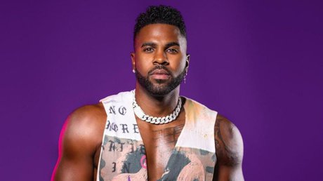 JasonDerulo golpeahombres.jpg