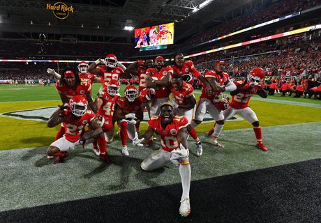 KANSAS CITY CHIEFS.jpg