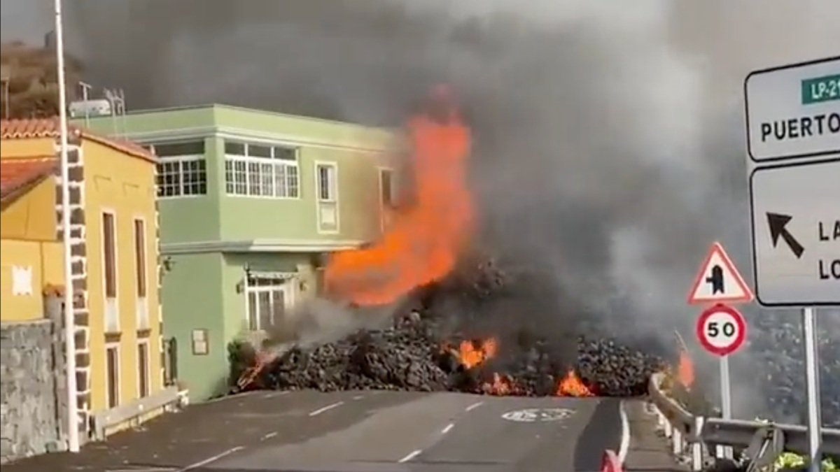 La Palma destruyó edificaciones lava.jpg