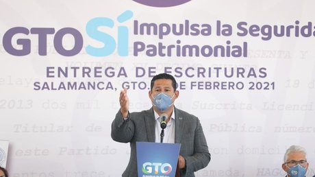 Leon entrega infraestructurameded.jpg