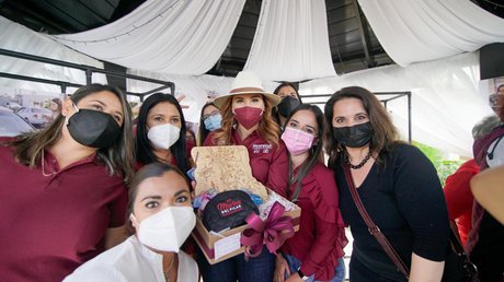 Marina madres def BC.jpg