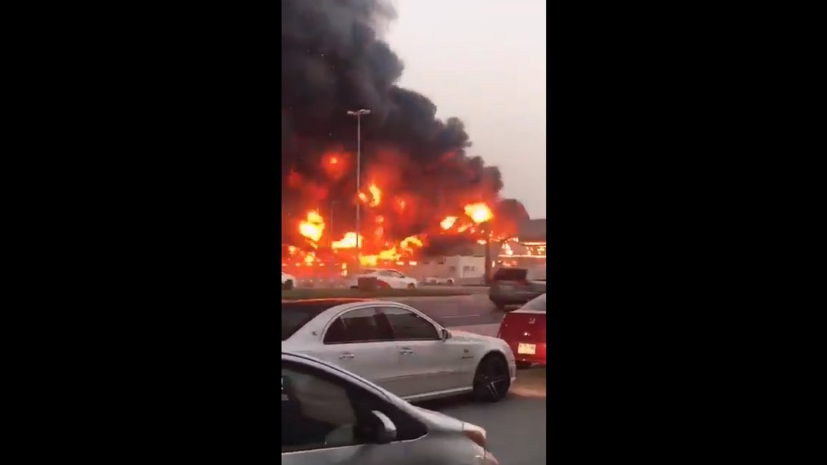 Mercado EA incendio.jpg