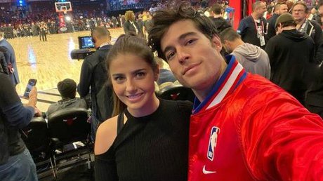 Michelle Renaud y Danilo Carrera.jpg