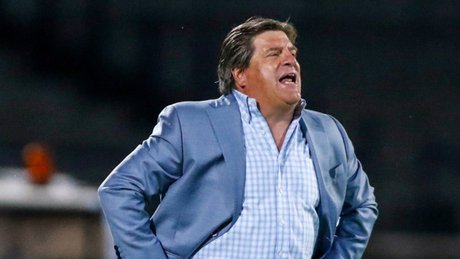 Miguel Herrera concacaf.jpg