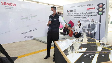 Murat semaforización Oaxaca .jpg