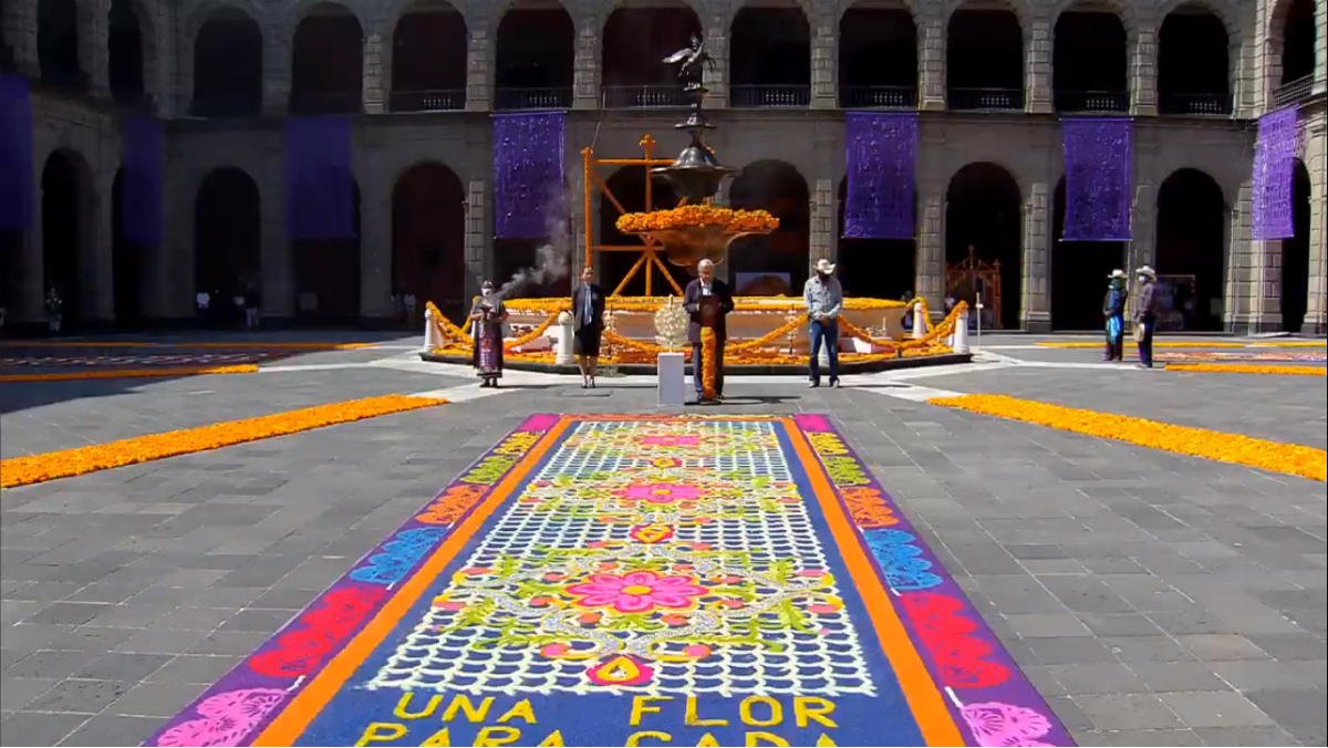 Ofrenda palacio nacional.jpg