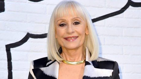 Raffaella Carrà saga.jpg