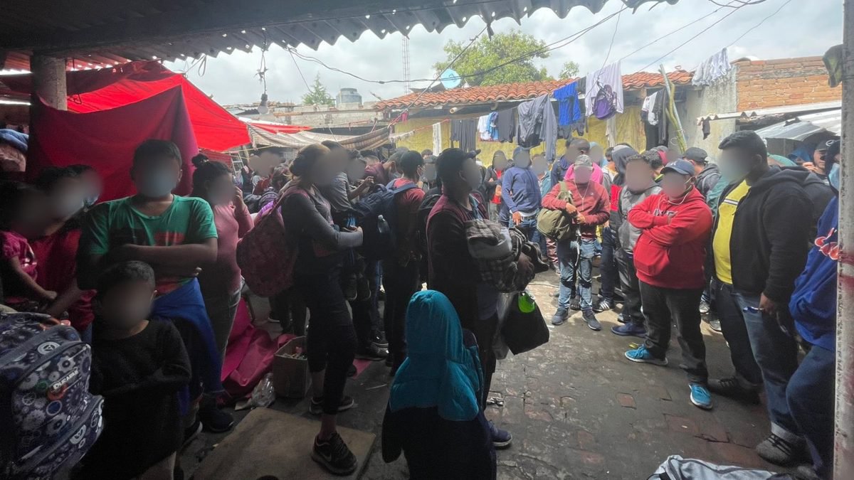 Rescata INM a 133 migrantes en casasegPuebla.jpg