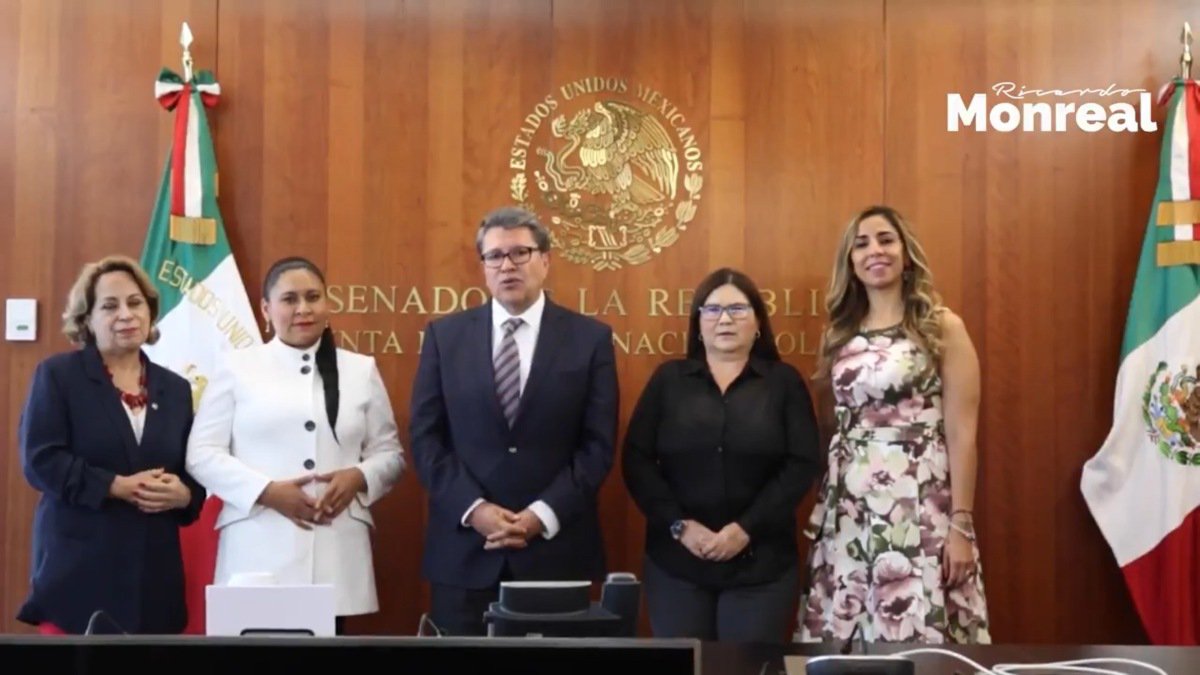 Ricardo MonrealOlga Mesa Directiva.jpg