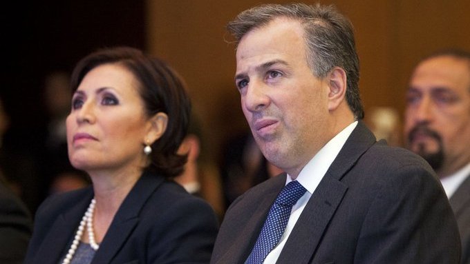 Rosario robles y meade recursos publicos.jpg