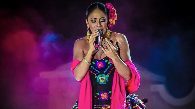 Rosy Arango ofrece increíble concierto en el Teatro Metropólitan.jpg