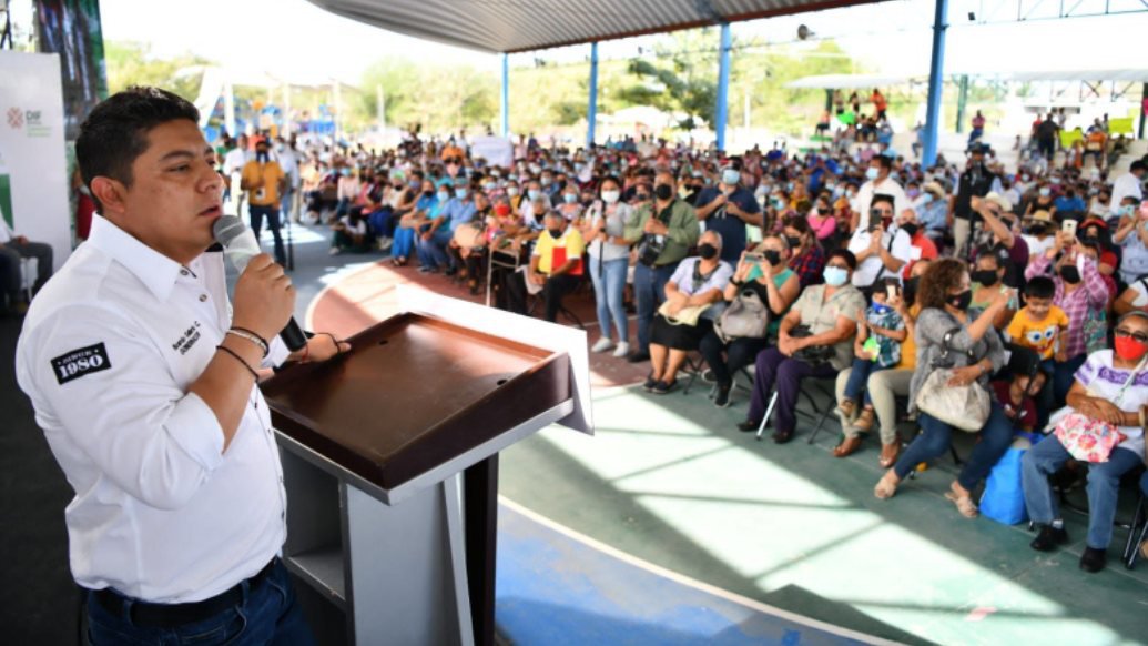 SEGUROS DE GASTOS MÉDICOS A MUJERES, EN MAYO- GOBERNADOR.jpg