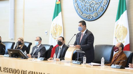 Se instala la LXV Legislatura del Congreso del Estado.jpg