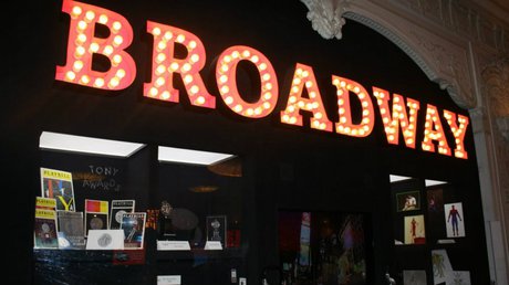 TeatrosBroadway2021.jpg