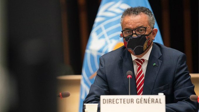 Tedros Adhanom vacuna covid.jpg