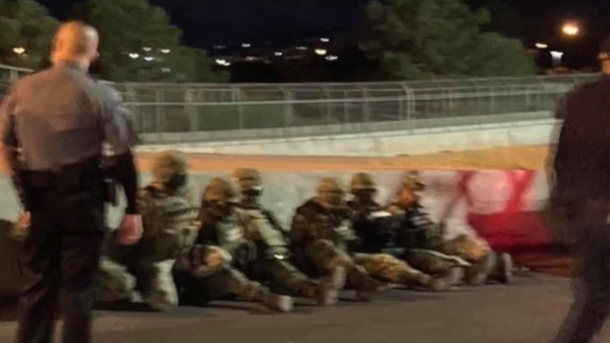 Uno de los soldados mexicanos detenidos en EU portaba marihuana.jpg