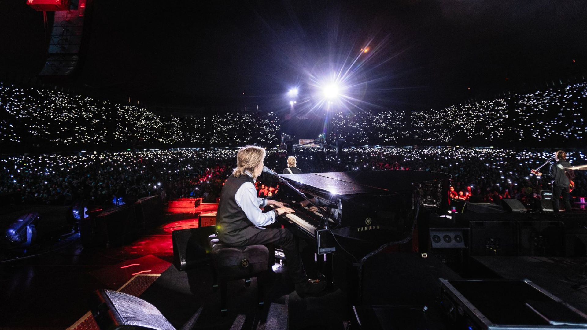 Paul_McCartney_Mexico_2023.jpg