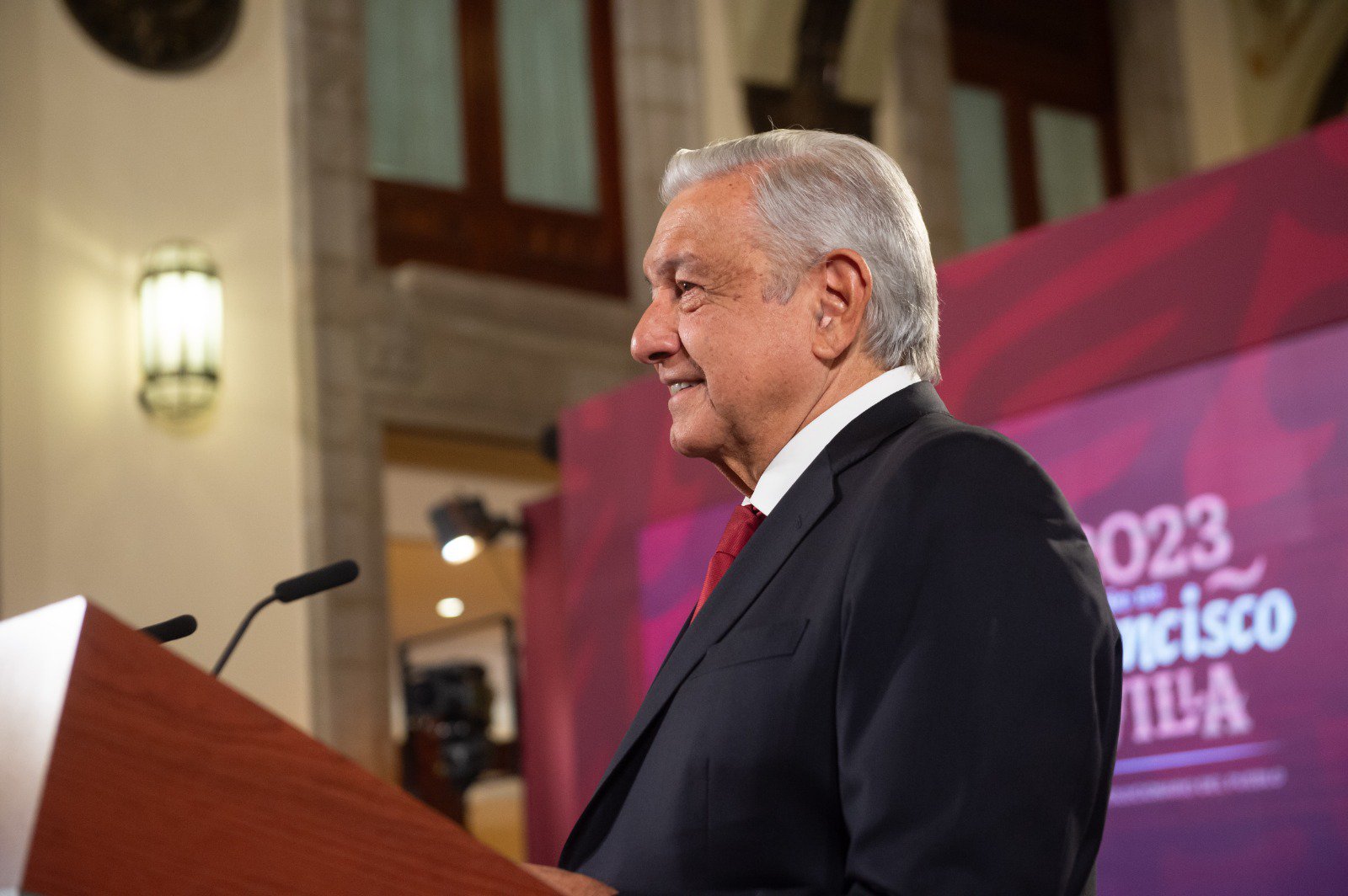 Vergüenza que “Alito” pida declinación de Beatriz Paredes: AMLO