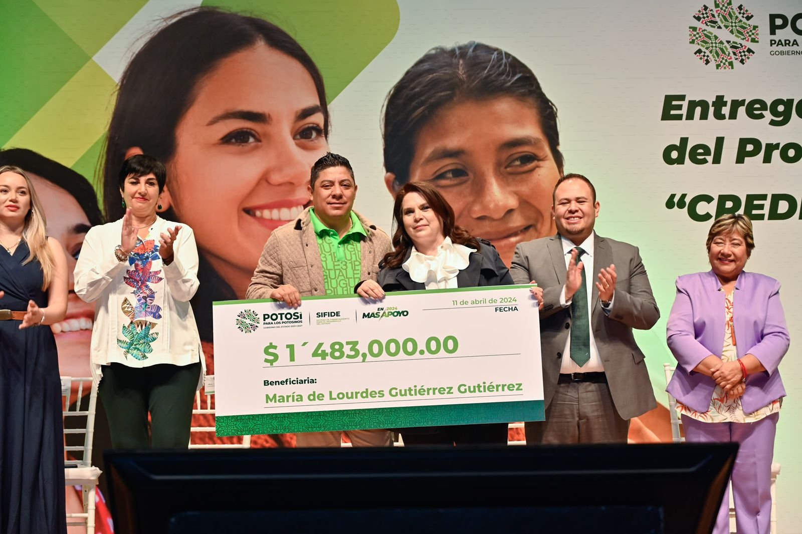 Mujeres potosinas acceden a créditos de emprendimiento