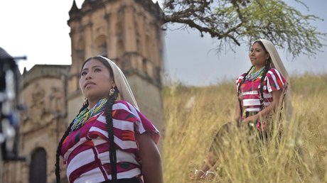 Yalitza Aparicio en la Guelaguetza.jpg