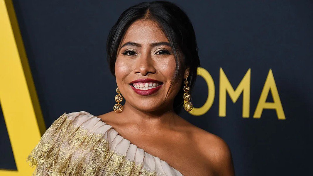 Yalitza Aparicio y Joaquín Cosío protagonizarán serie en Apple TV.jpg