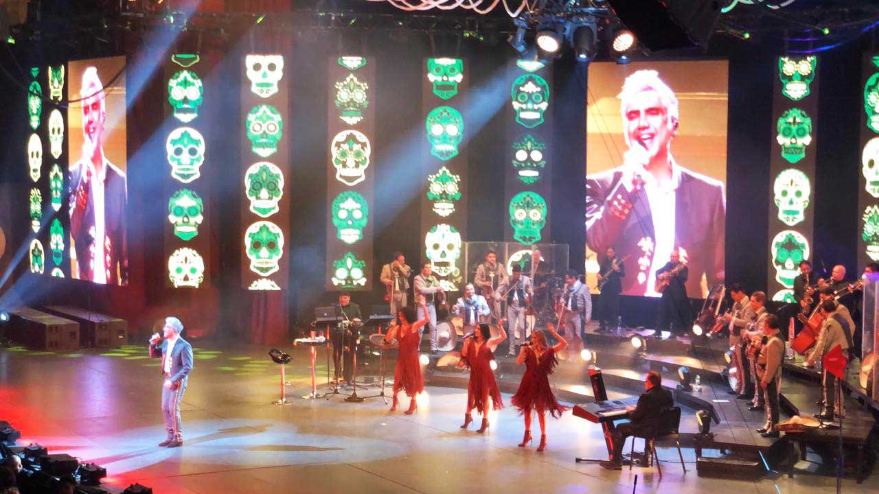 alejandro fernandez auditorio nacional.jpg
