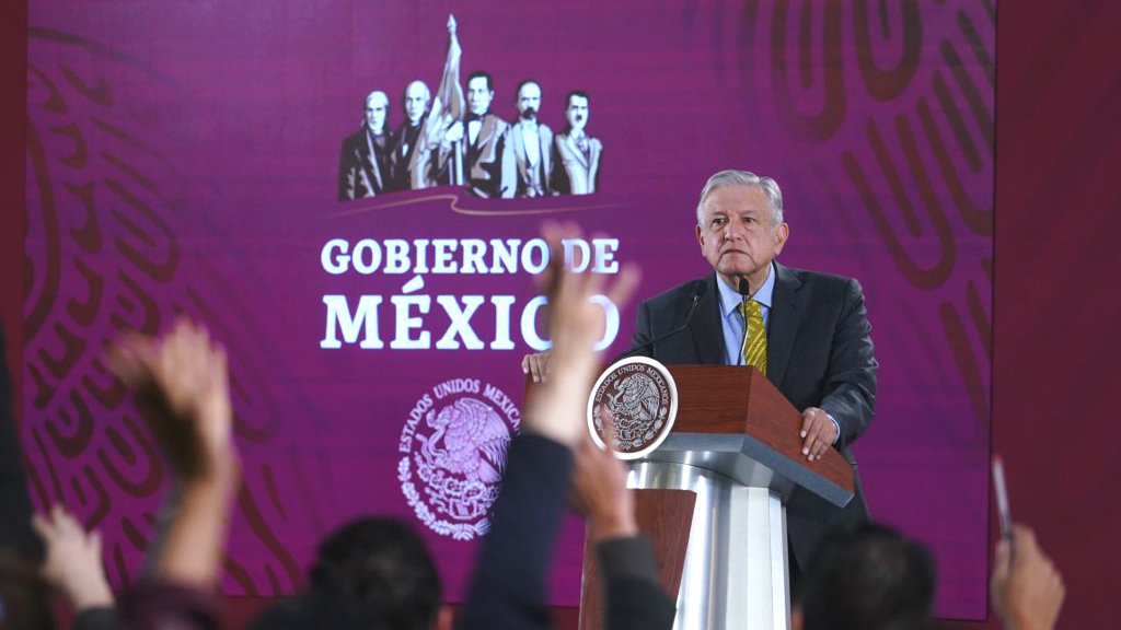 amlo2-4.jpg