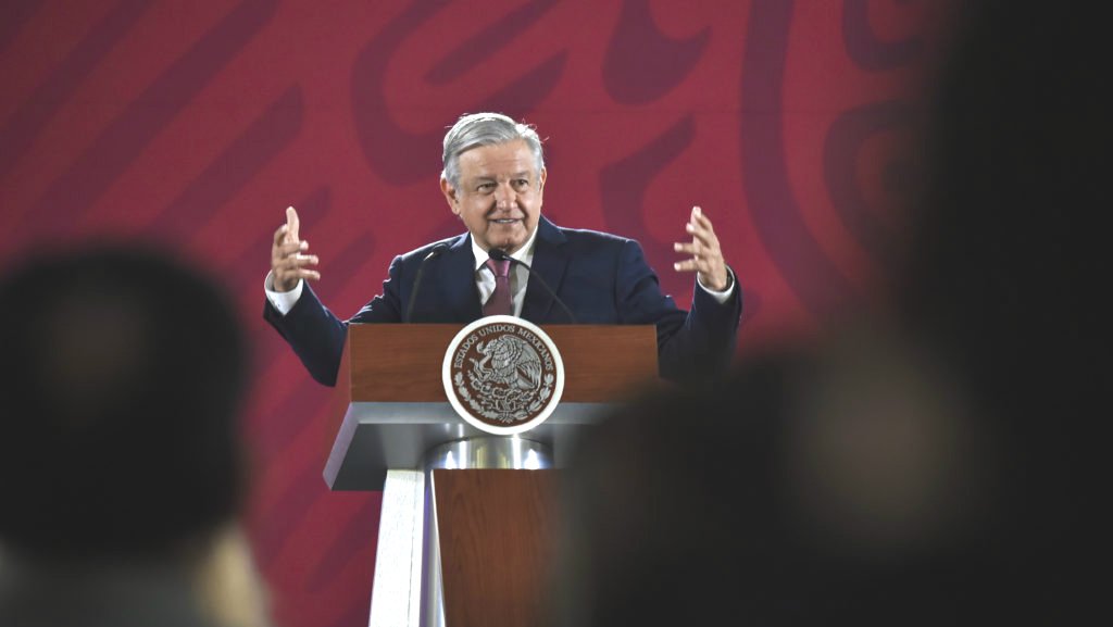 amlo7.jpg