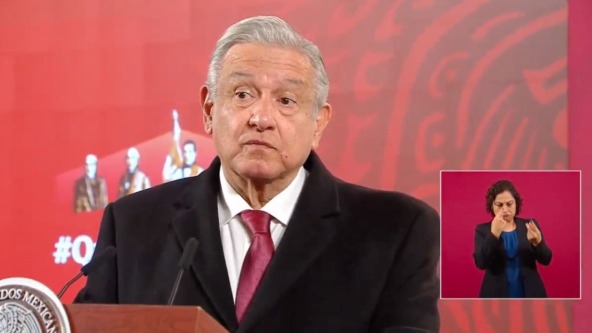 amlo alfonso romo.jpg