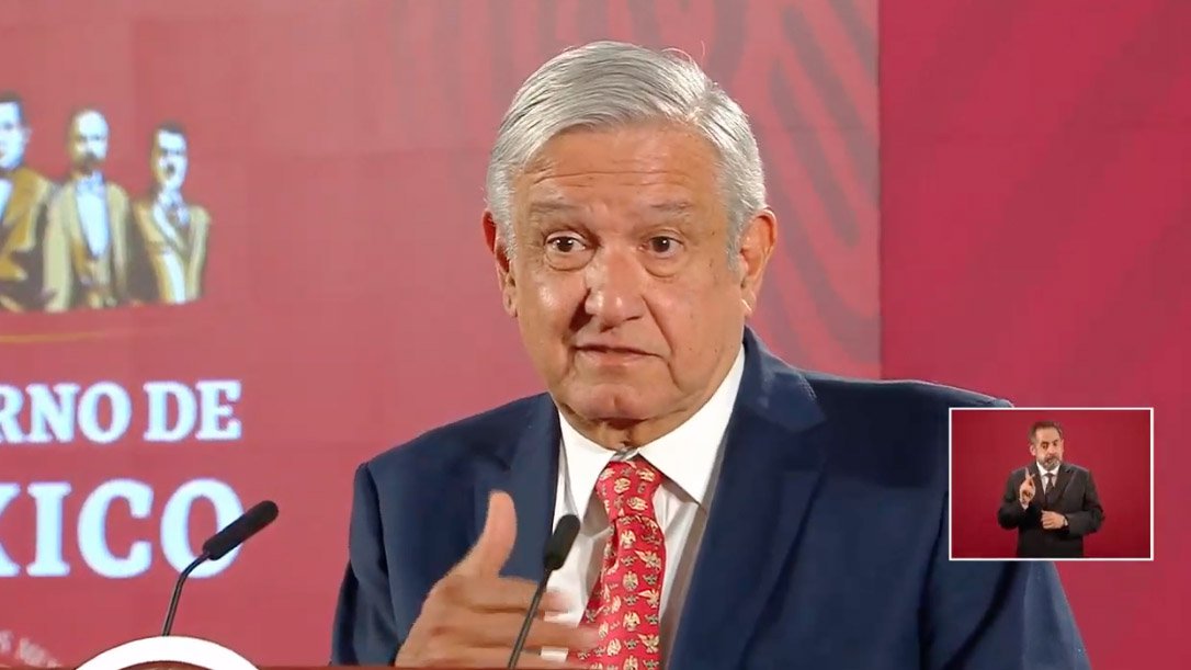 amlo amor y la amistad.jpg